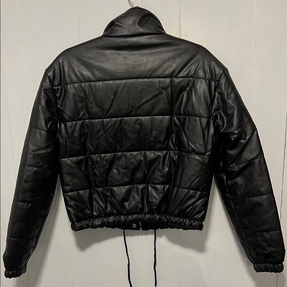 Black Puffer Jacket With Silver Accents Size Small - Picture 4 of 6